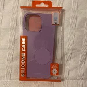 Silicone iPhone 13/13 Pro Case
